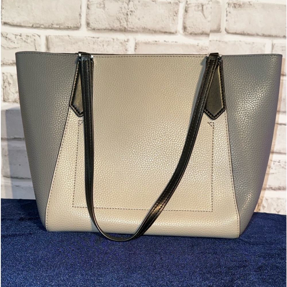 Michael Kors Kimberly Tote style Pebble Leather - Picture 6 of 11